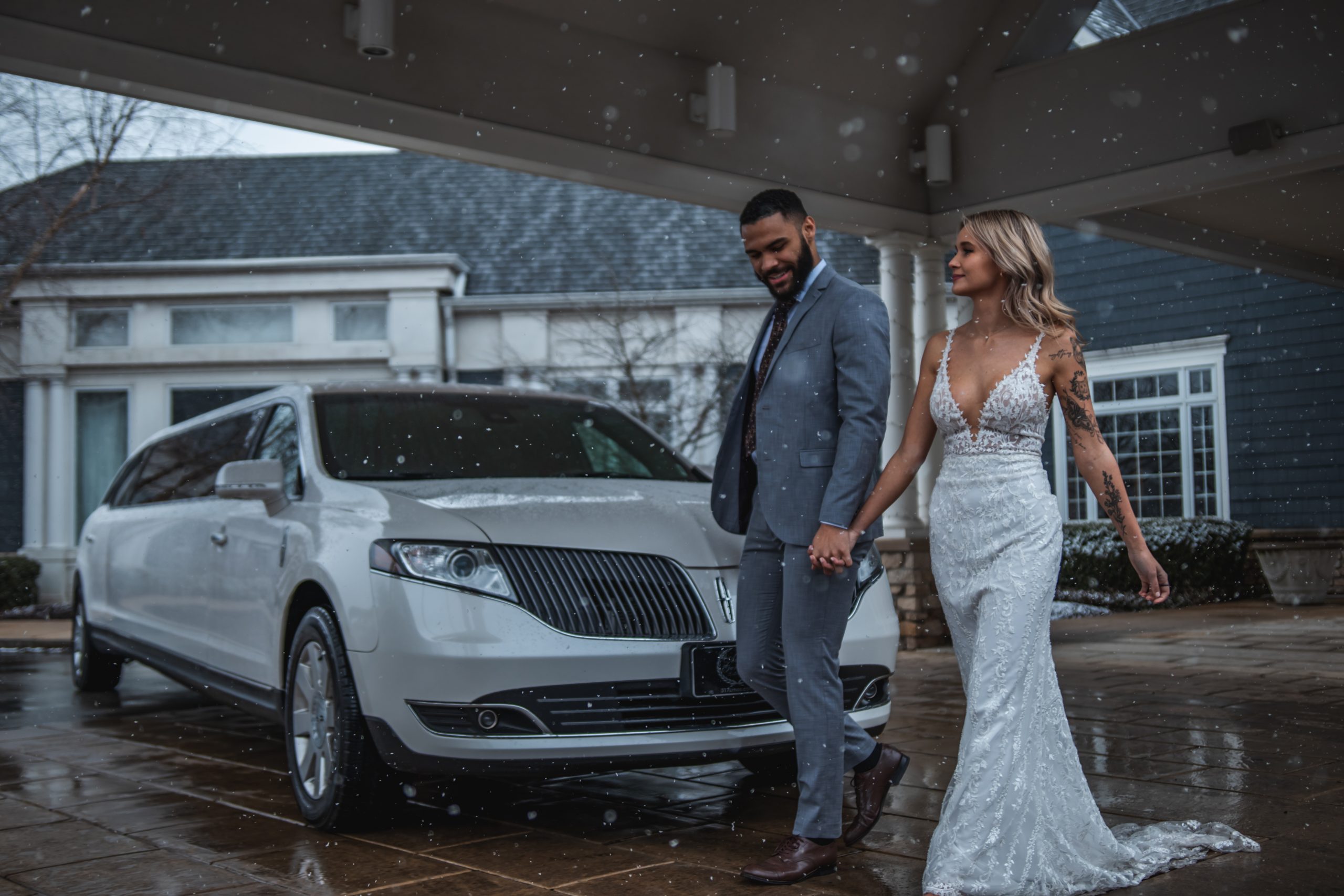 Avant Garde Limousines & Coach Wedding Transportation Page Header Picture
