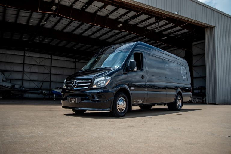 Mercedes Sprinter Limo